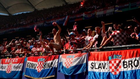 ĐT Serbia dọa bỏ EURO 2024